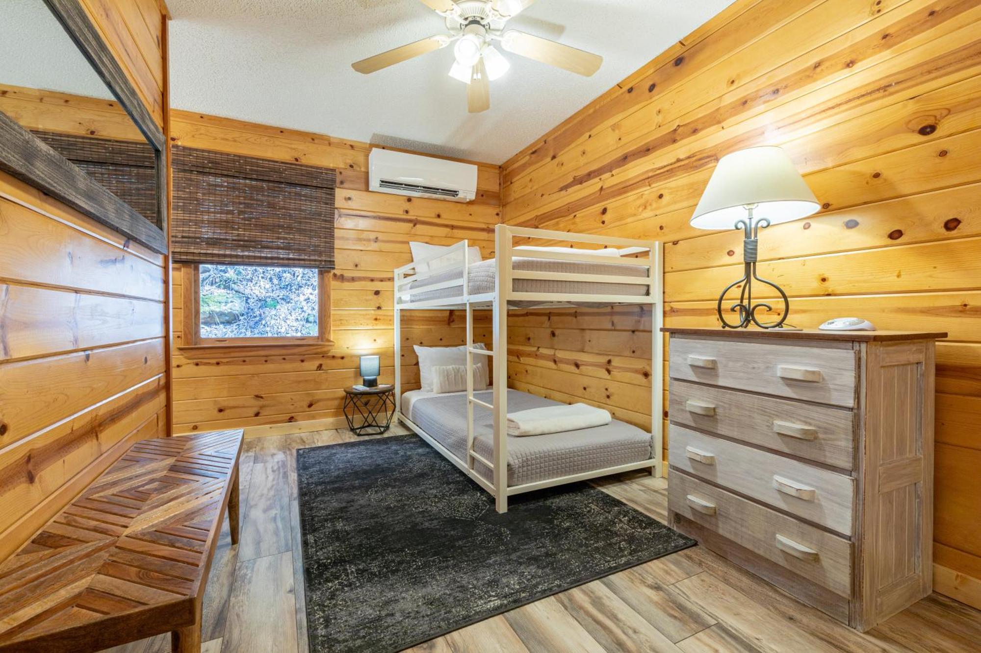 Mount Mitchell Eco Retreat Βίλα Busick Εξωτερικό φωτογραφία